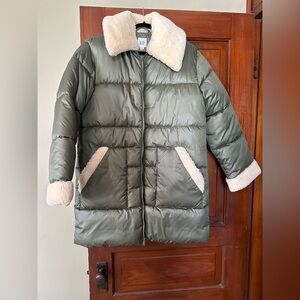 GAP Olive Puffer Coat with Beige Sherpa Details